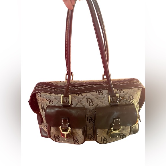 Dooney&Bourke signature monogrammed satchel. - Picture 13 of 13
